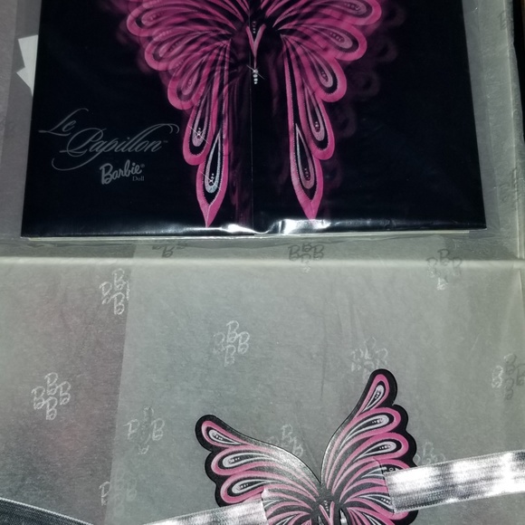 FAO Schwartz Bob Mackie Le Papillon Barbie NIB NWT - Picture 6 of 16